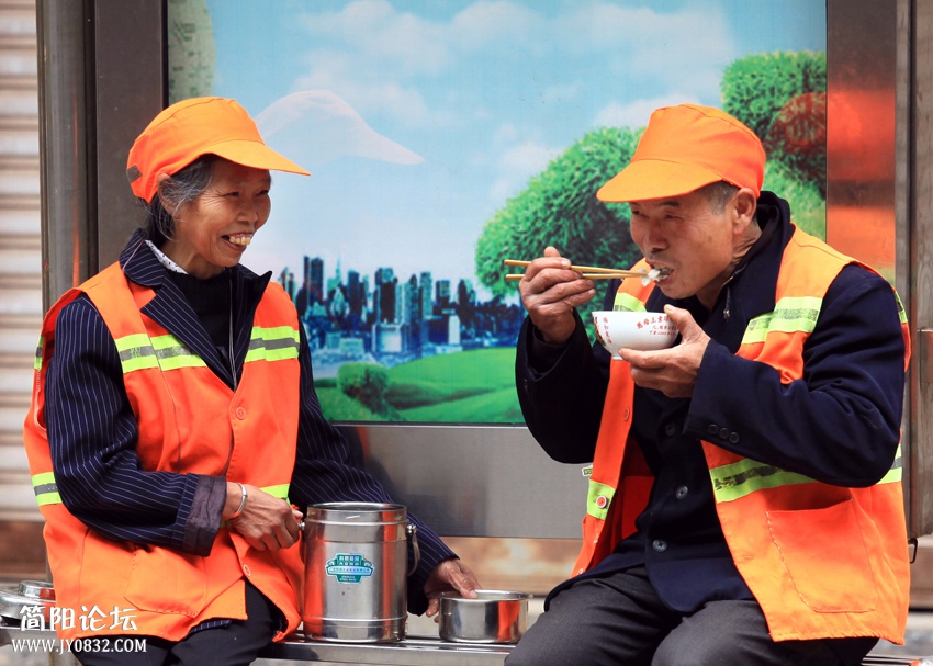乐至姚阳《幸福午餐》乐至县--姚阳 j-0.jpg