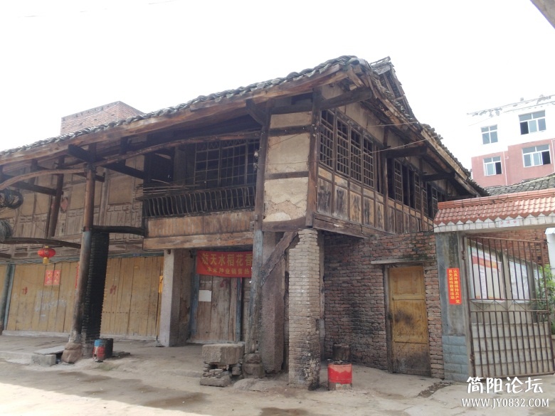 DSCI5126.jpg