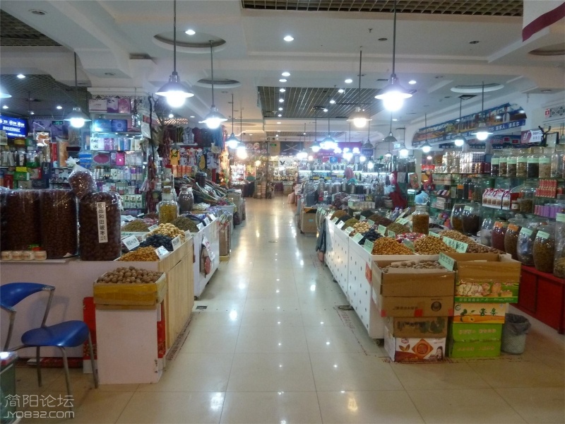 乌市街景055.jpg
