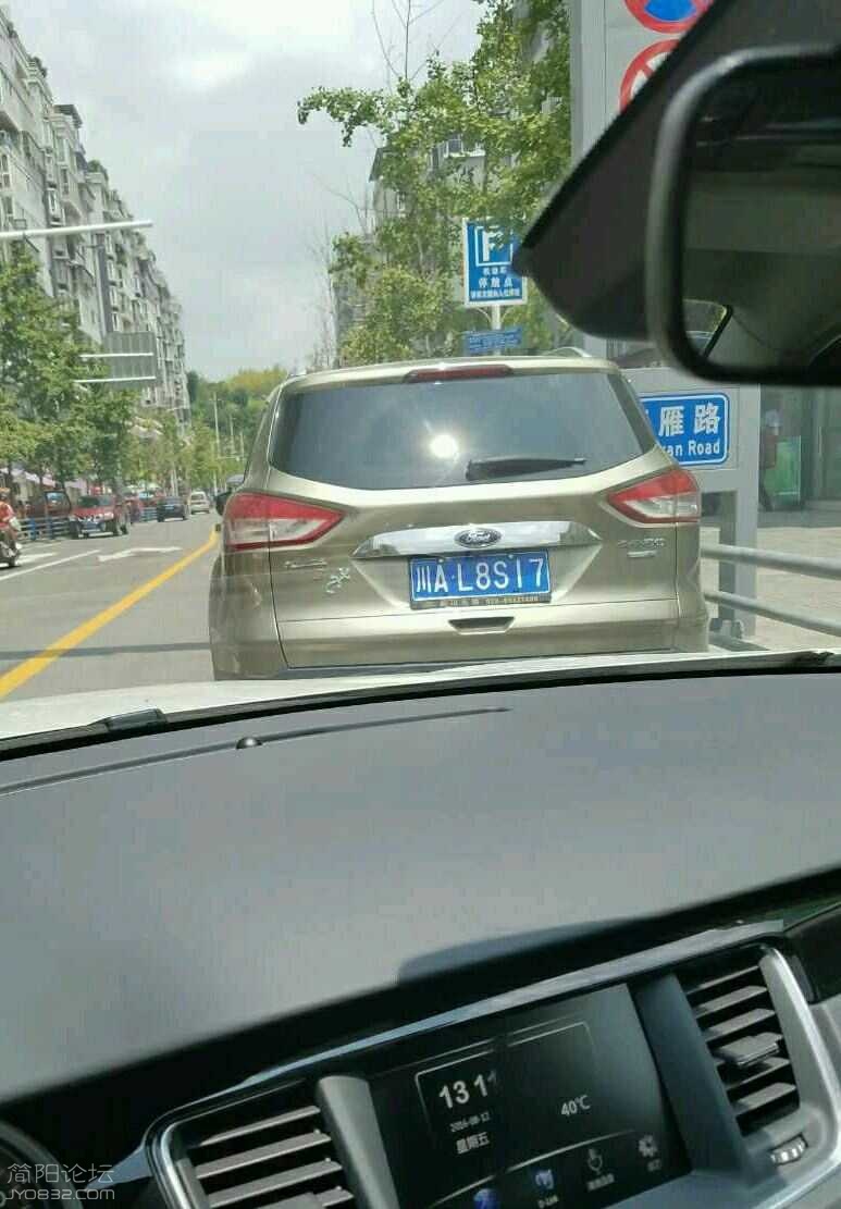 k6J88JuWdpiu.jpg