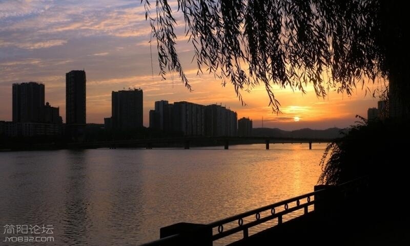 QQ截图20160825105813.jpg