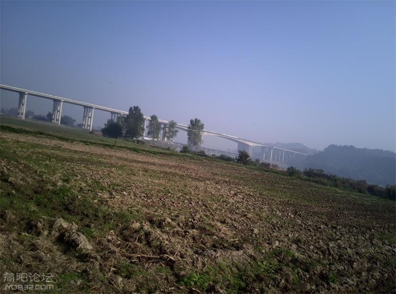 新沱江大桥