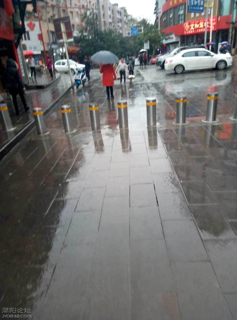 NnfCBdO3zqyn.jpg