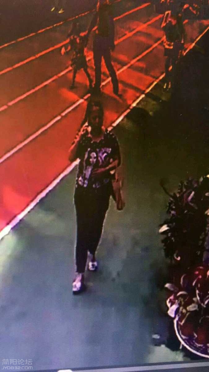 15oQRy2dqrqj.jpg
