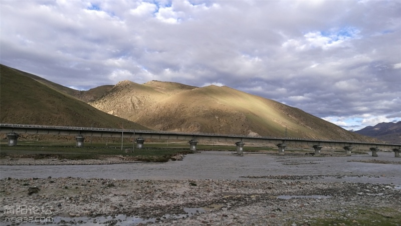 1. 青藏线001 (1).jpg