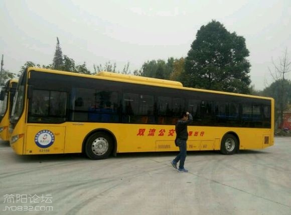 8eceb5de9c82d15851a5f2a3890a19d8bd3e42c0.jpg