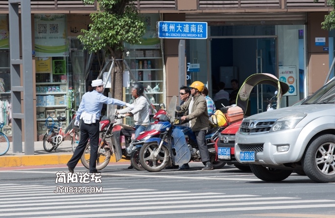服务民生 (2).jpg