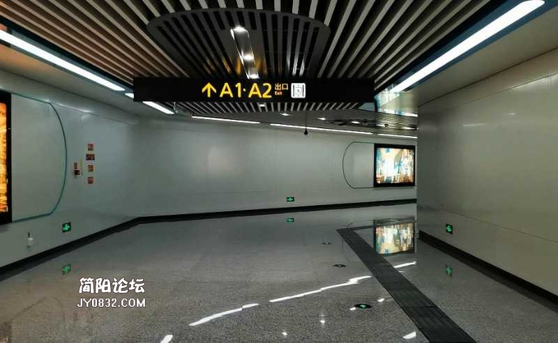 Screenshot_20210702_193018_com.huawei.himovie_mh1625225514116.jpg
