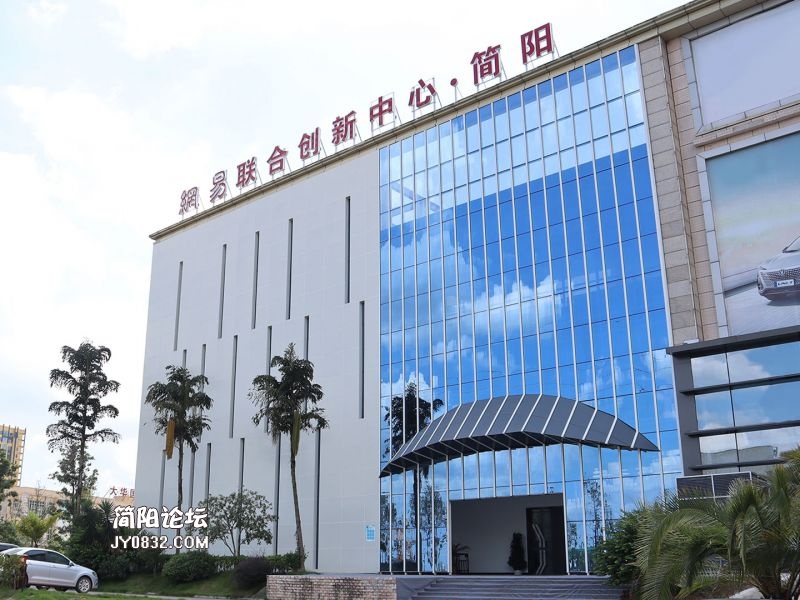1大门，右侧面.jpg