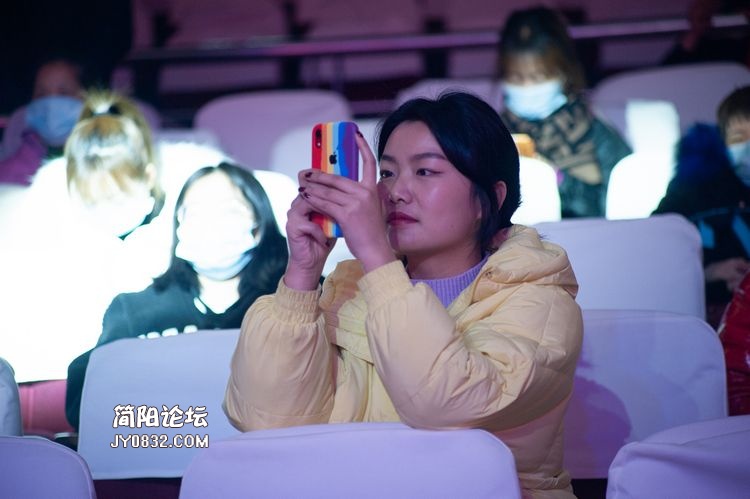 YHT_9367.jpg