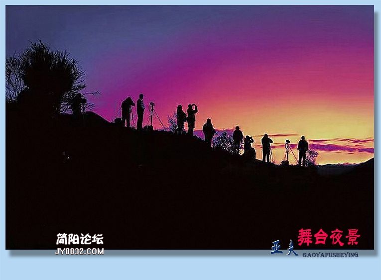 45——舞台夜景.jpg