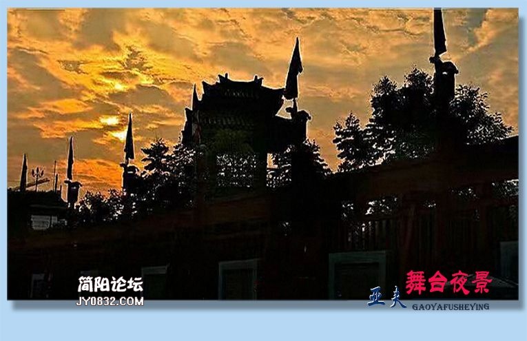 80——舞台夜景.jpg