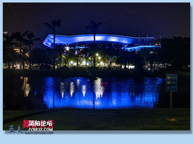 82——舞台夜景.jpg