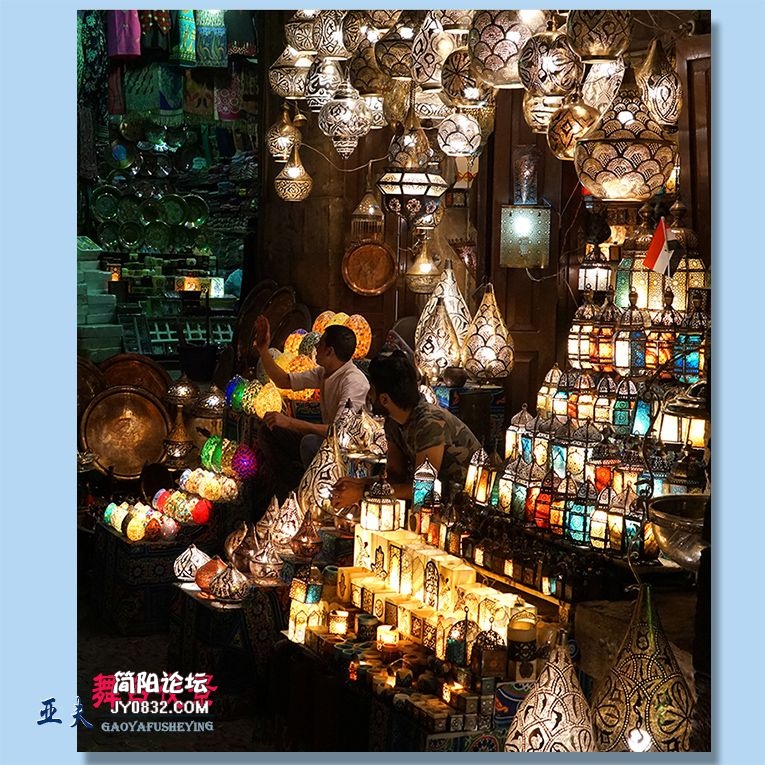 100——舞台夜景.jpg