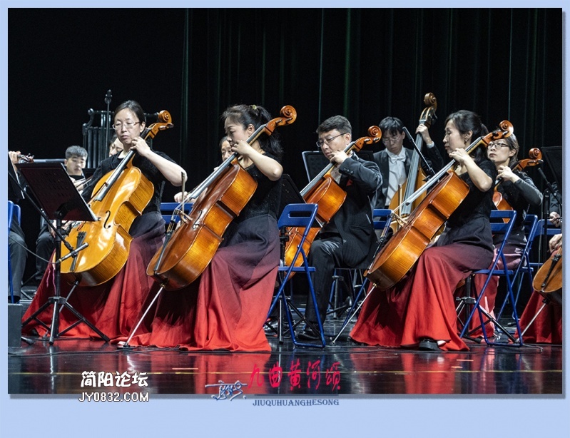 11——黄河颂.jpg