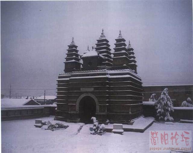 05内蒙古－呼和浩特 金刚座舍利宝塔.jpg