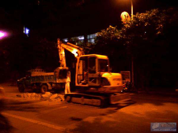 夜间加班施工