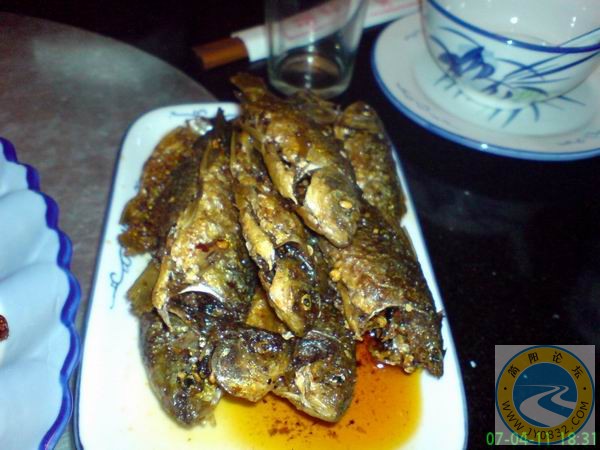 香辣鲫鱼.JPG