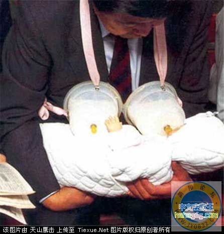 喂奶的最高境界.jpg