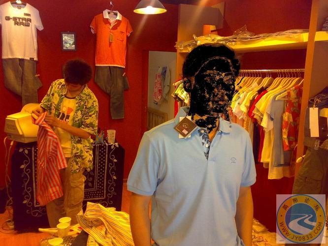 呵呵，不愿以真面目示人，就只好这样 了.jpg