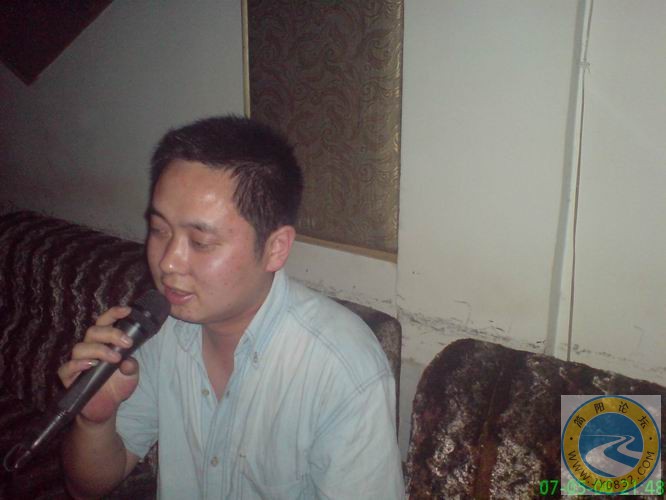 水娃唱歌还可以.JPG