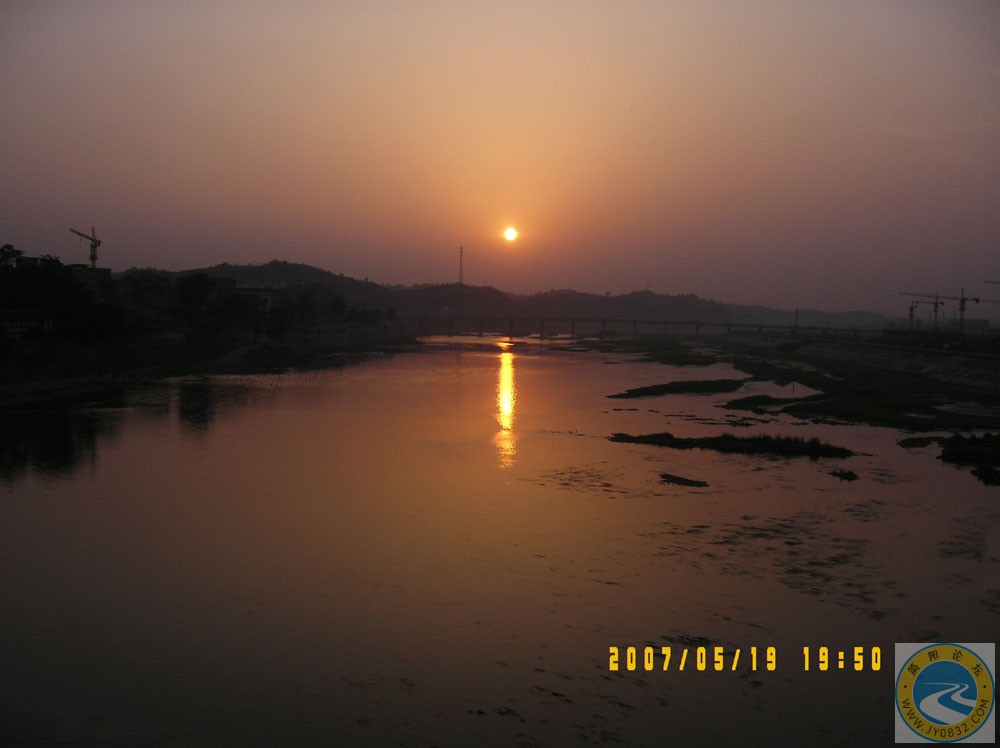沱江夕阳