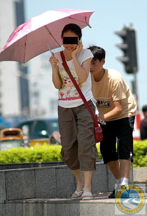 天下最可笑小偷偷窃全过程5.jpg