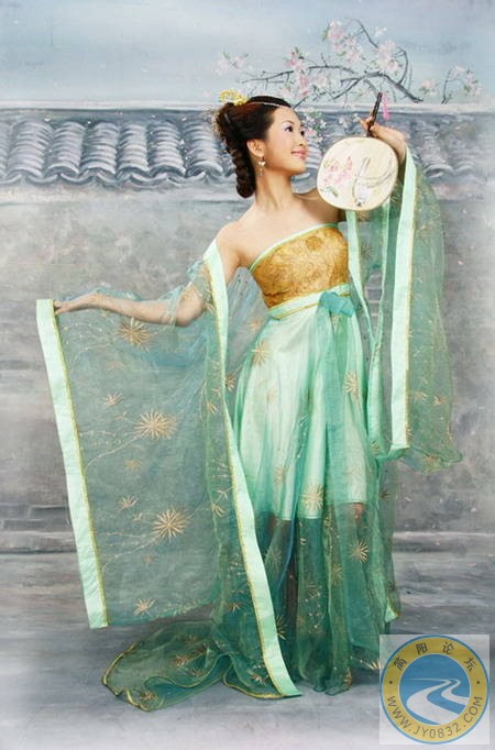 婀娜多姿汉服秀２２.jpg