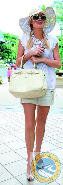 marisa hilton.jpg