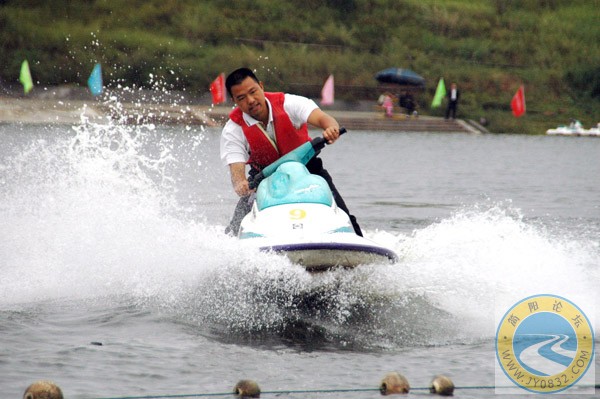 水上摩托.JPG