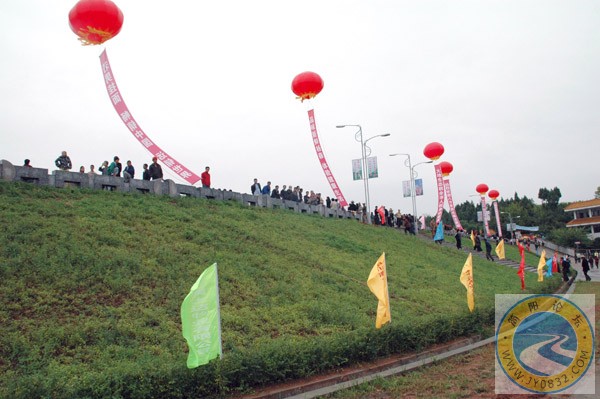 大坝 (1).JPG