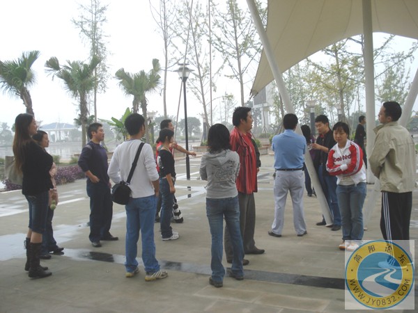 DSC00049部分先到场的会员.jpg