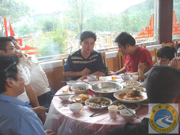 DSC00136中场休息.jpg