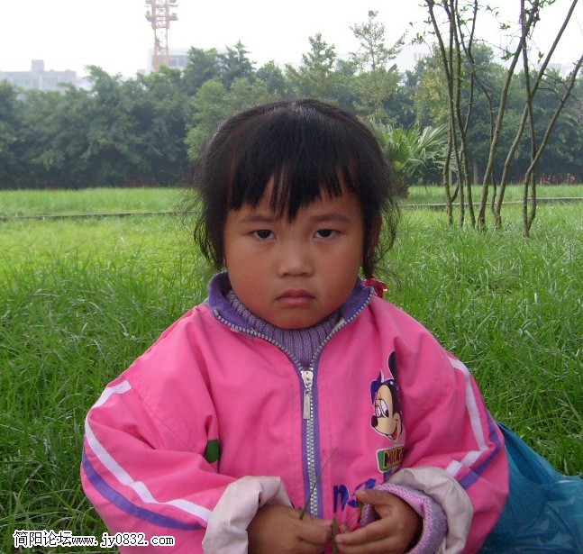 萌萌2.jpg