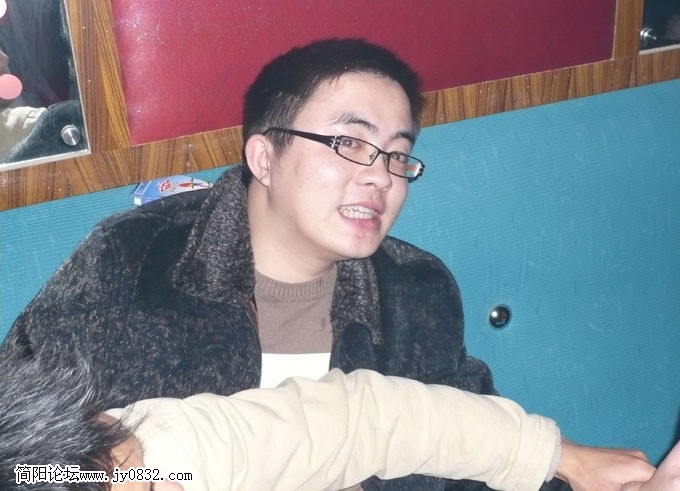 简阳艺海琴行+风继续吹他们在干嘛