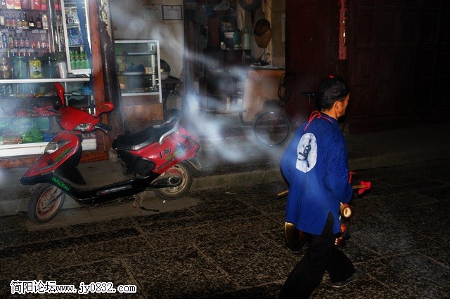 DSC04240111111111.jpg