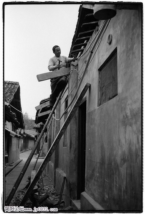 泥瓦匠2.jpg