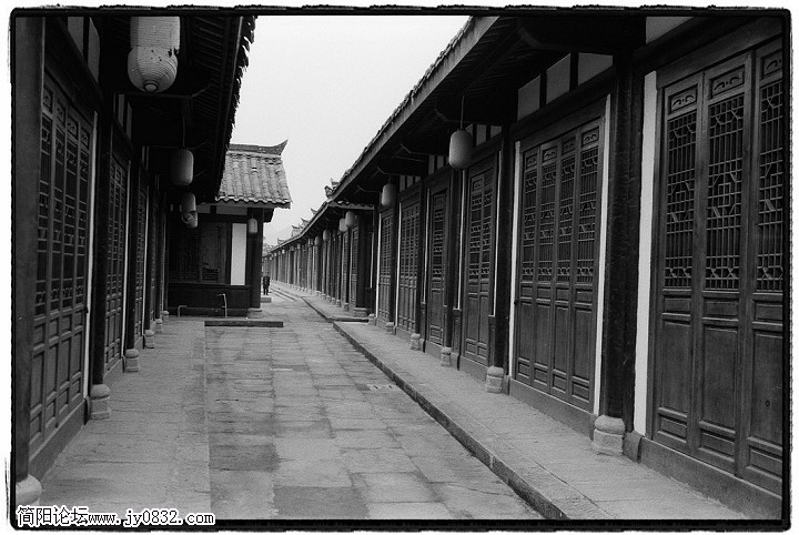 老城新修的街道.jpg