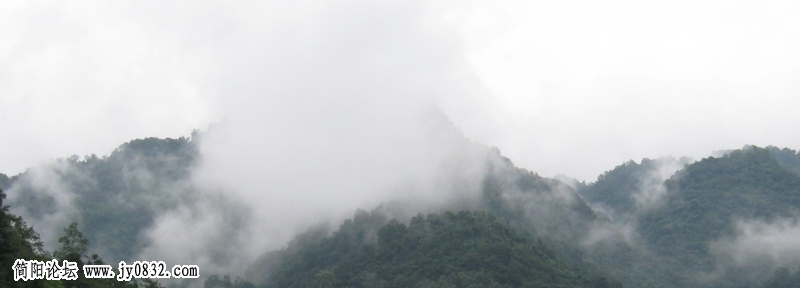 雨后青城.jpg