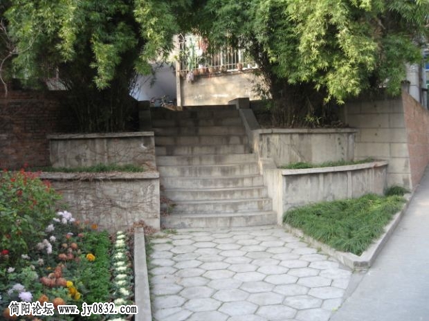 教师宿舍.jpg