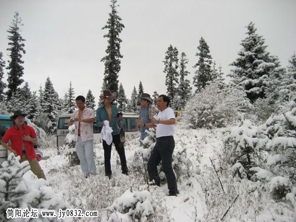 e雪地硬汉085a.jpg