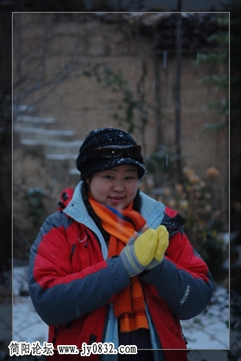 清晨，萝卜寨意想不到的大雪.jpg