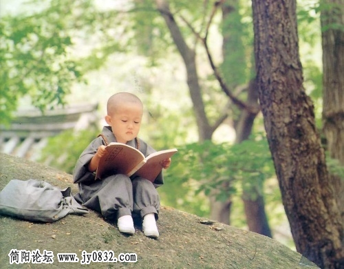 超级可爱小和尚生活照4.jpg