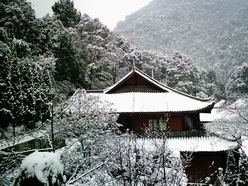 伏虎寺雪景