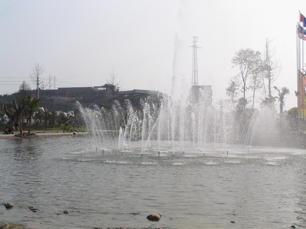 川空文化广场1.JPG