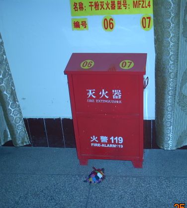 有点想当消防员哦~~