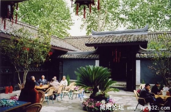 孔府大院内