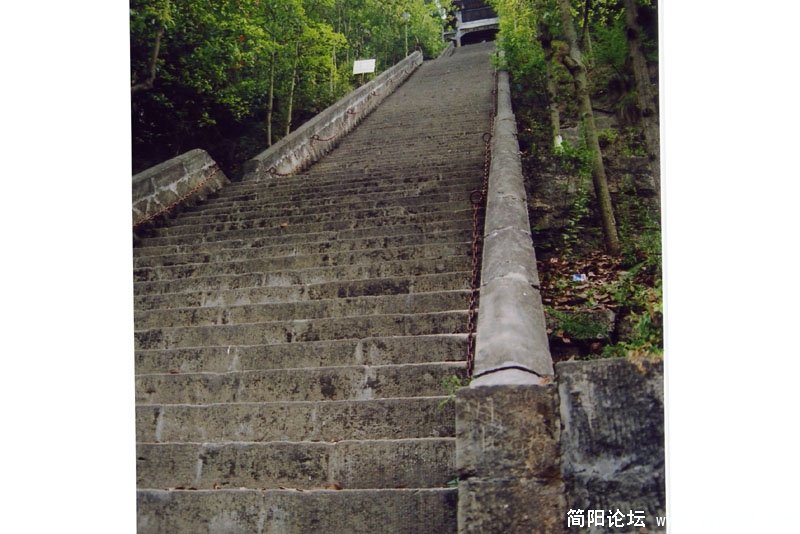 通向拂云阁.JPG