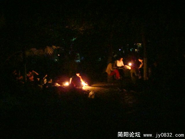 12日晚的公园1