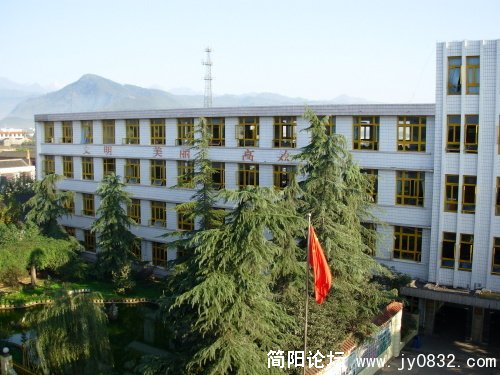 主教学楼1.jpg